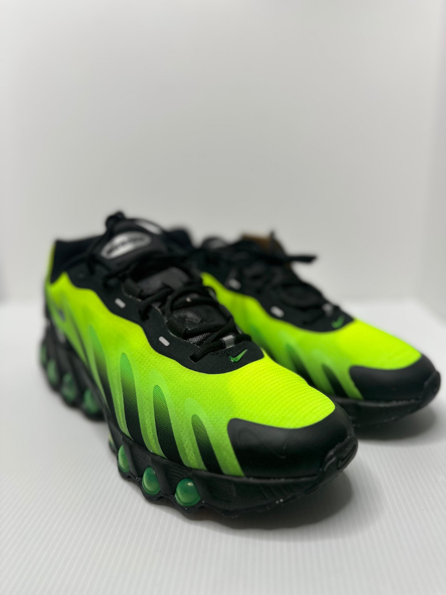 Nike Air Max Dn8 Black Green Strike