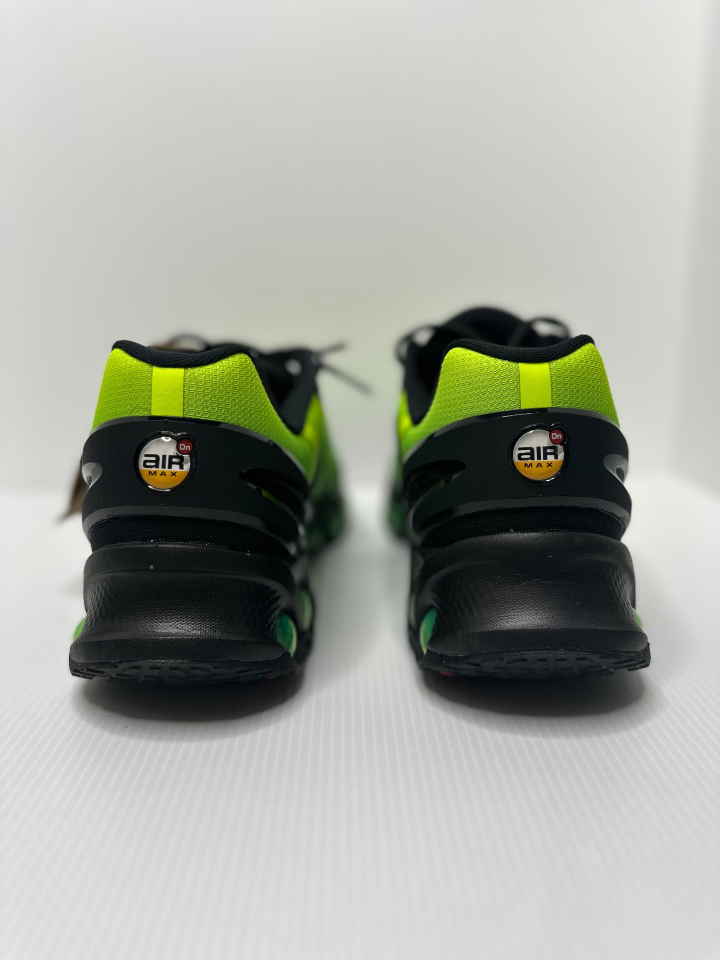 Nike Air Max Dn8 Black Green Strike