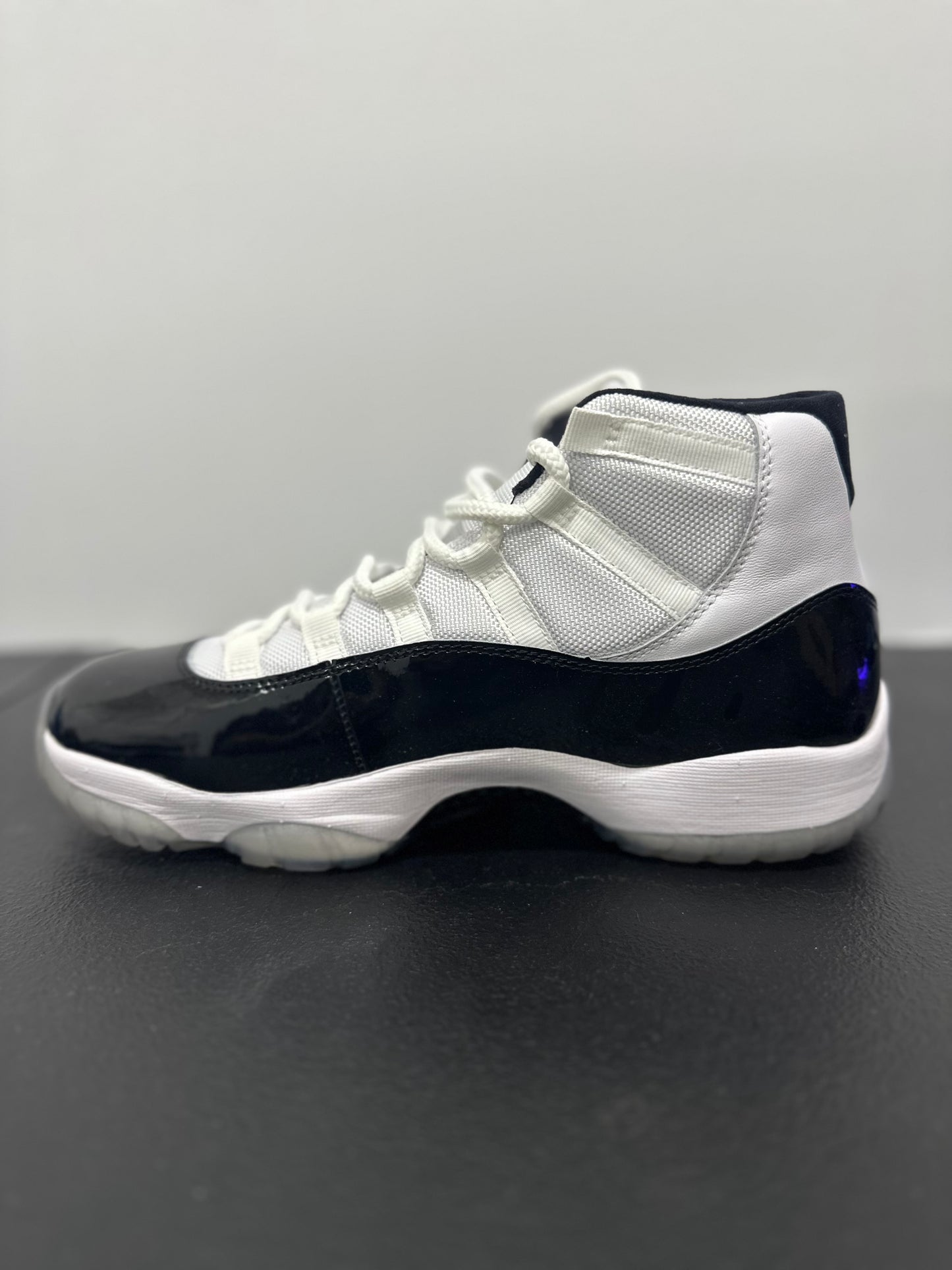Jordan 11 Retro Concord (2018)