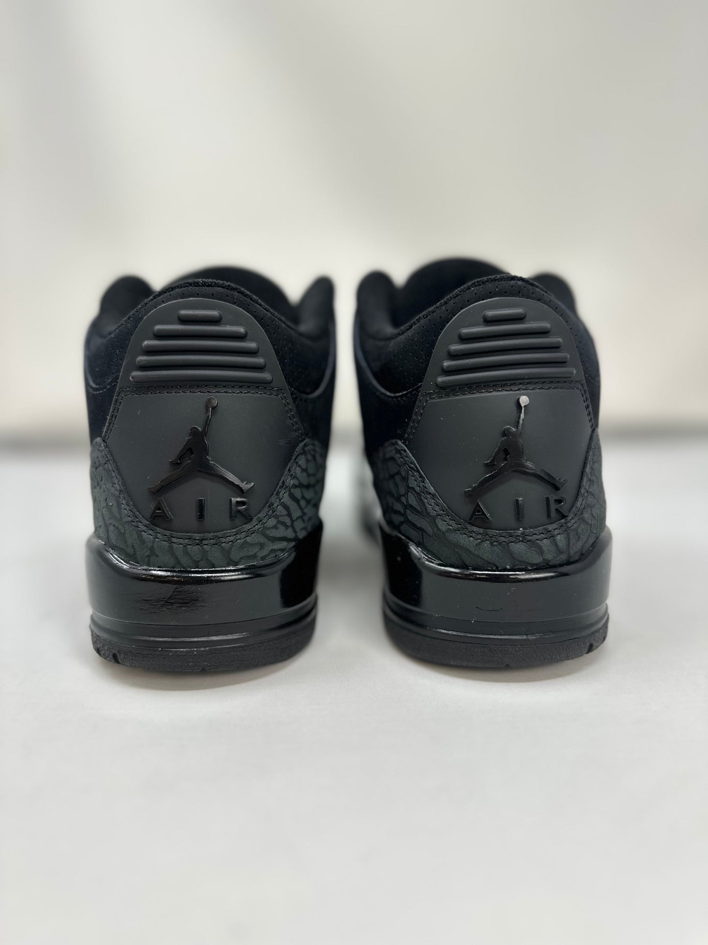 Jordan 3 Retro Black Cat (2025)