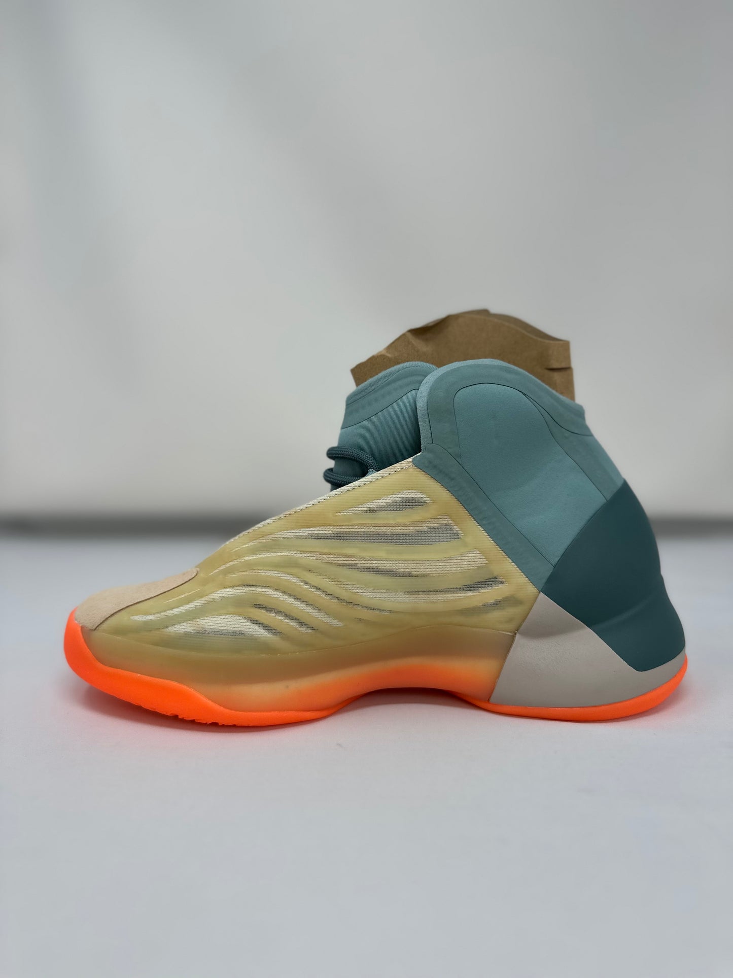 adidas Yeezy QNTM Hi-Res Coral