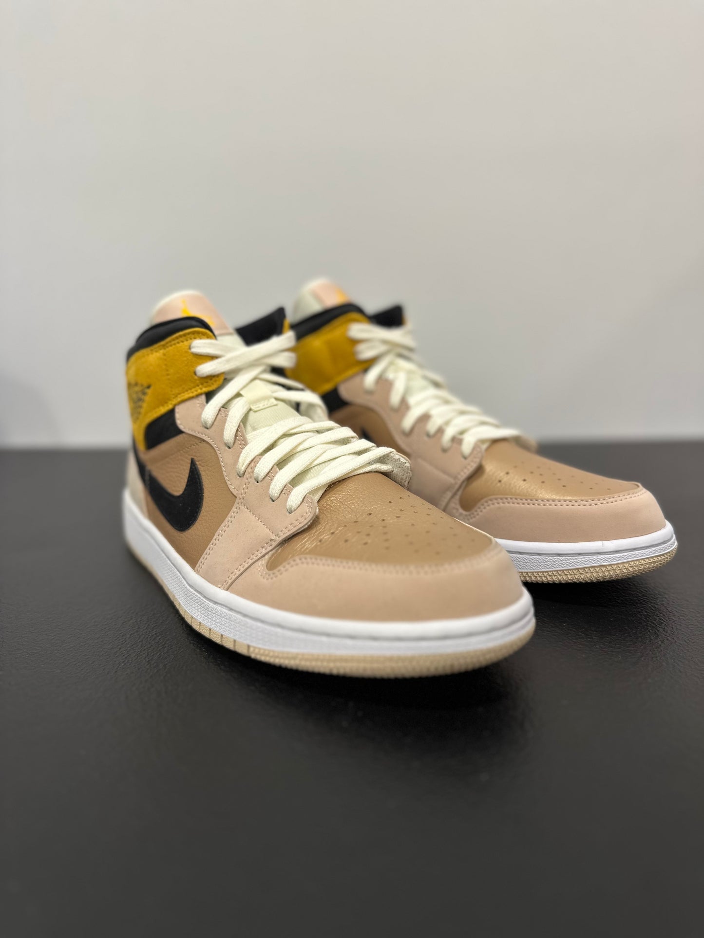 Jordan 1 Mid SE Particle Beige (Women's)