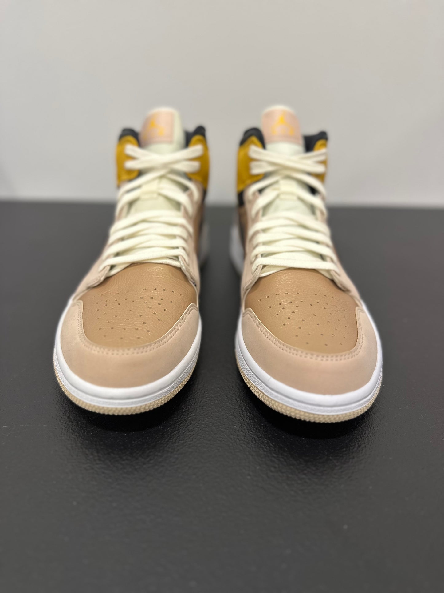 Jordan 1 Mid SE Particle Beige (Women's)