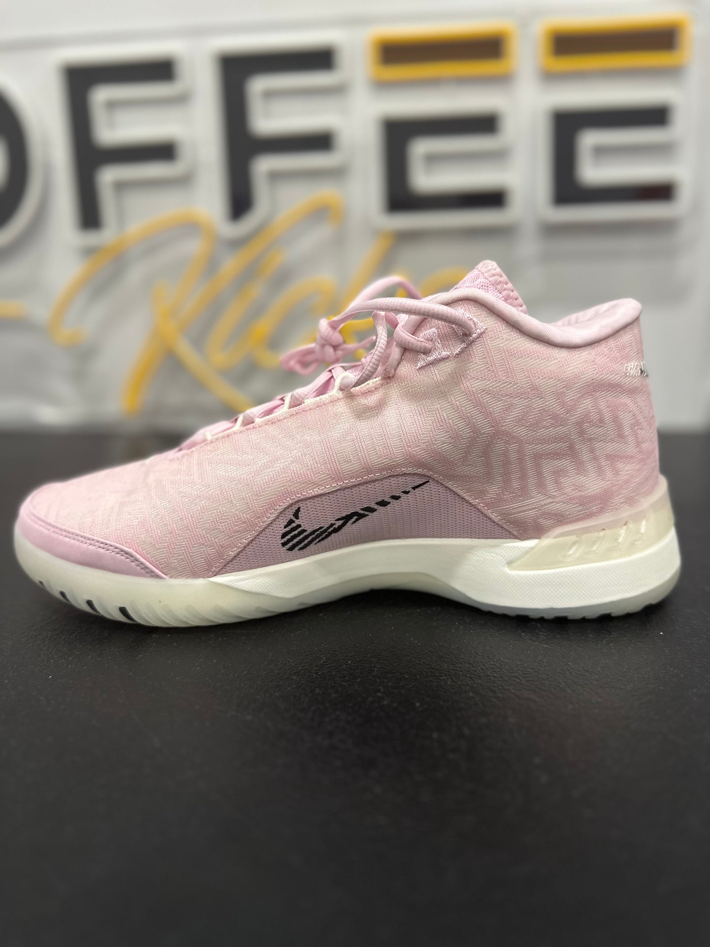 Nike Zoom LeBron NXXT Genisus Pink Foam Sail (Translucent Outsole)