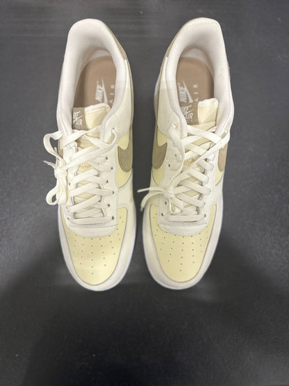 Nike Air Force 1 Low '07 LV8 Coconut Milk Khaki