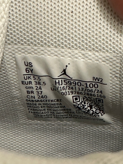 Jordan 4 Retro Light Lemon Twist (GS)