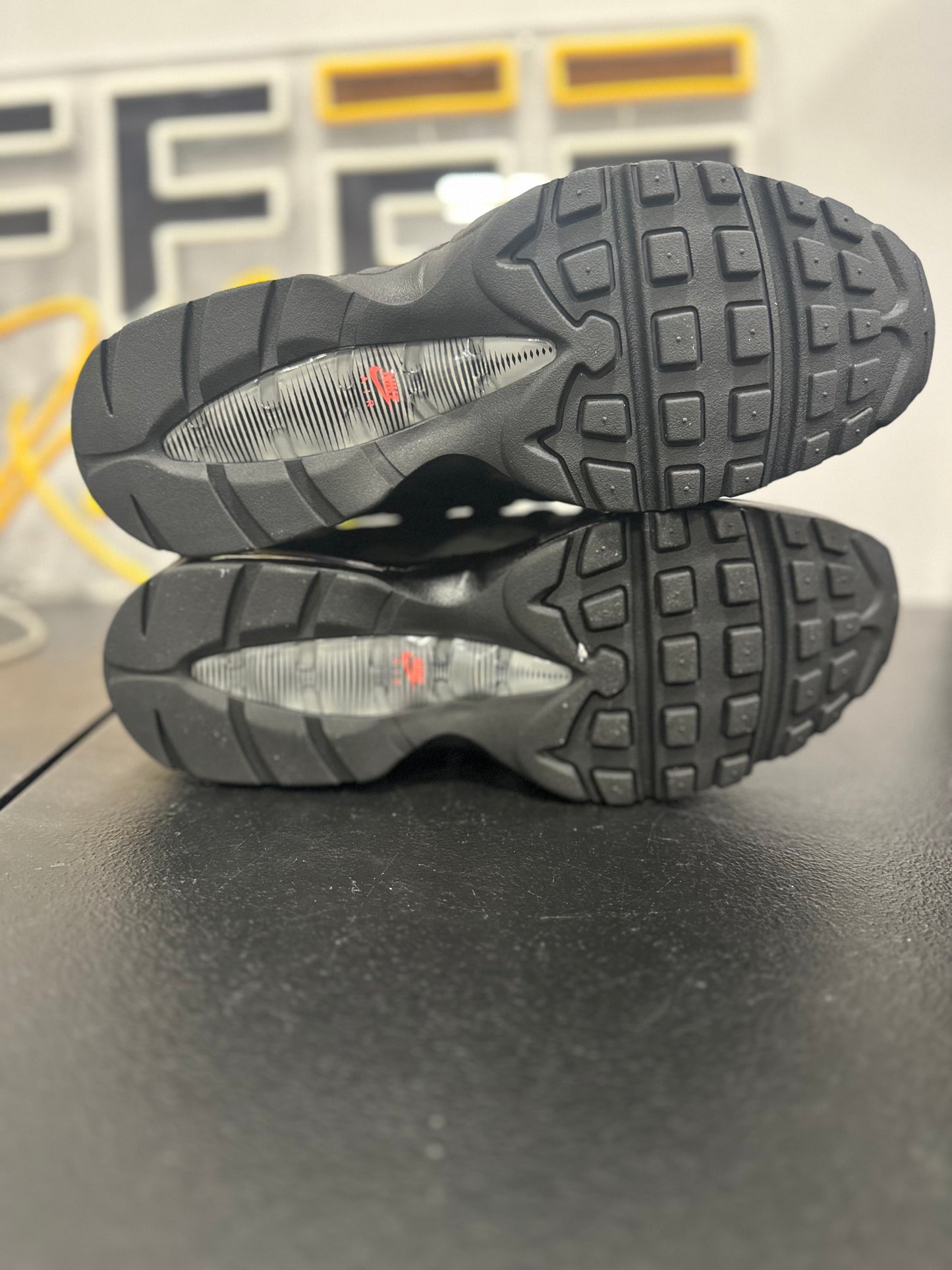 Nike Air Max 95 OG Big Bubble Bright Crimson