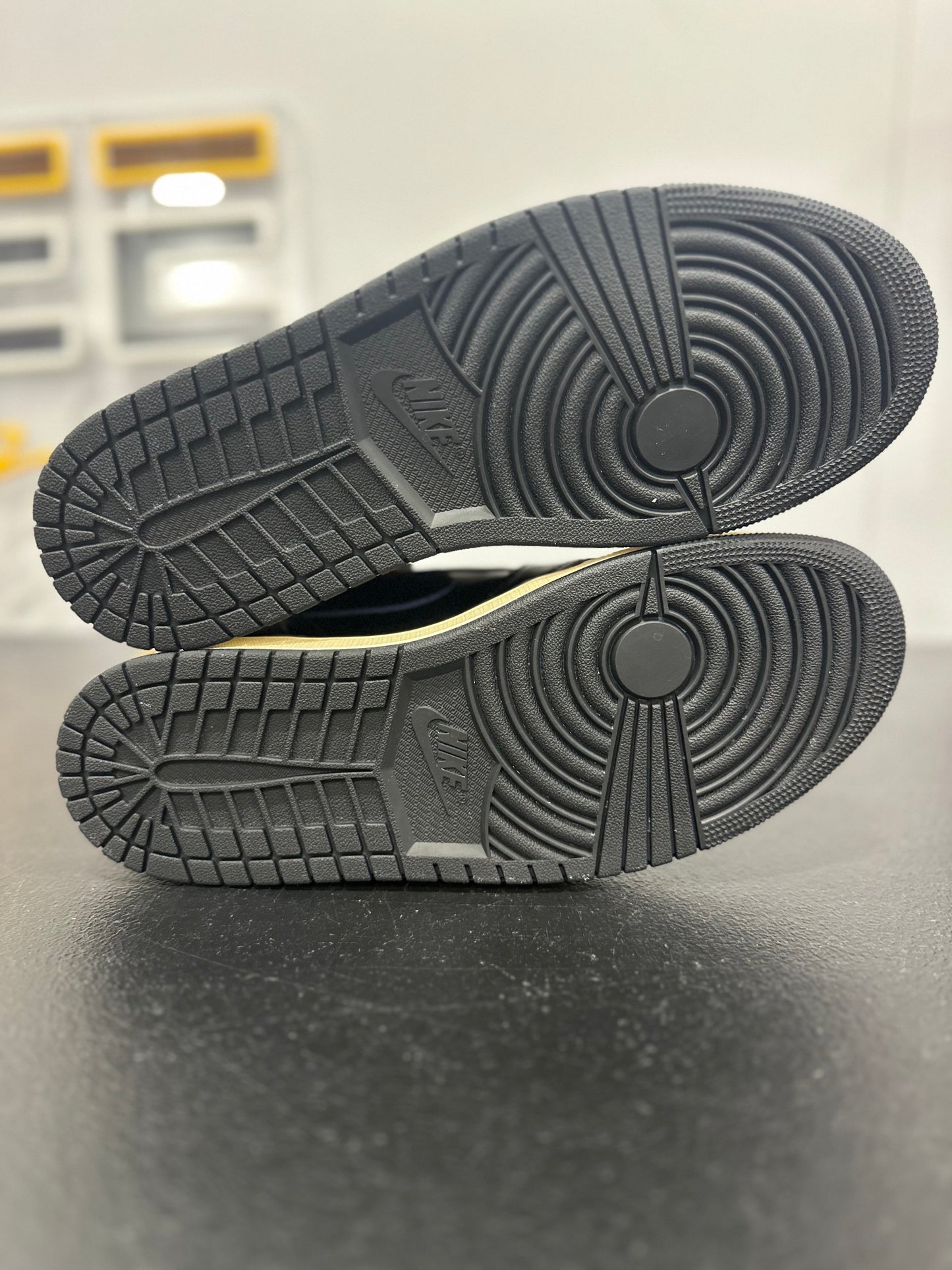 Jordan 1 Retro High OG Self Expression