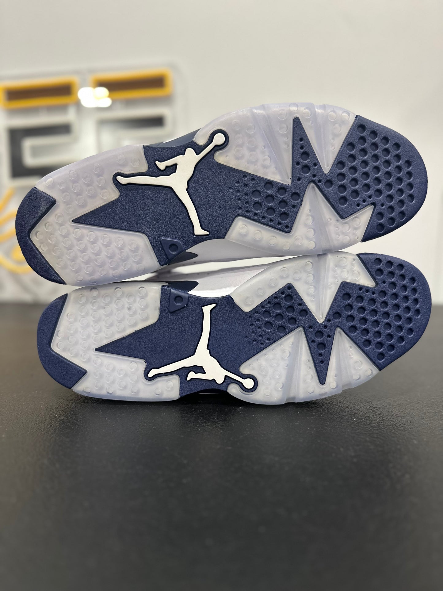 Jordan 6 Retro Midnight Navy (2022)