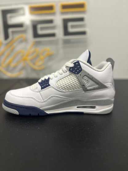 Jordan 4 Retro Midnight Navy