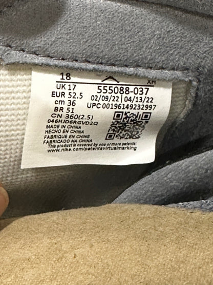 Jordan 1 Retro High OG Stealth