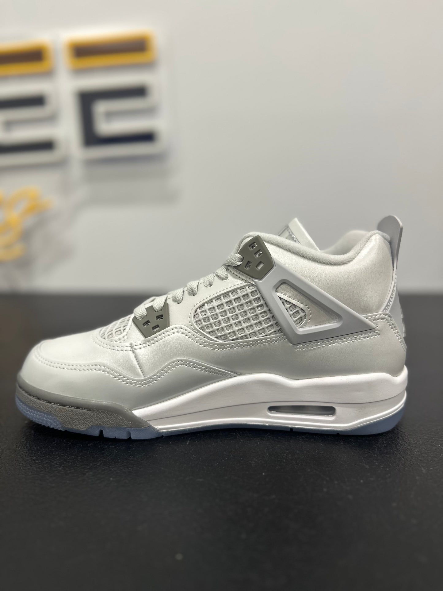Jordan 4 Retro Photon Dust Blue Chill (GS)