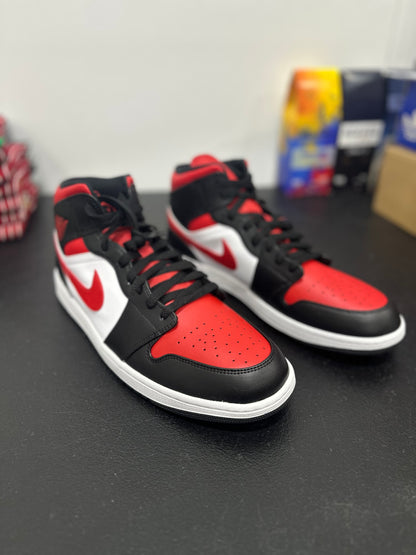 Jordan 1 Mid White Black Red (2022)