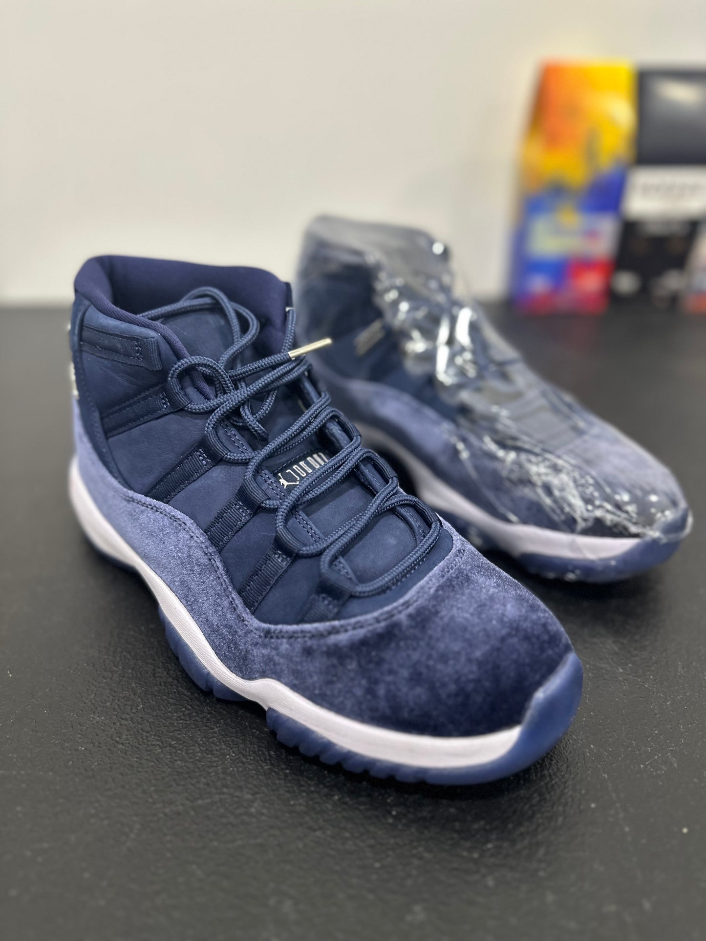 Jordan 11 Retro Midnight Navy (Women's)