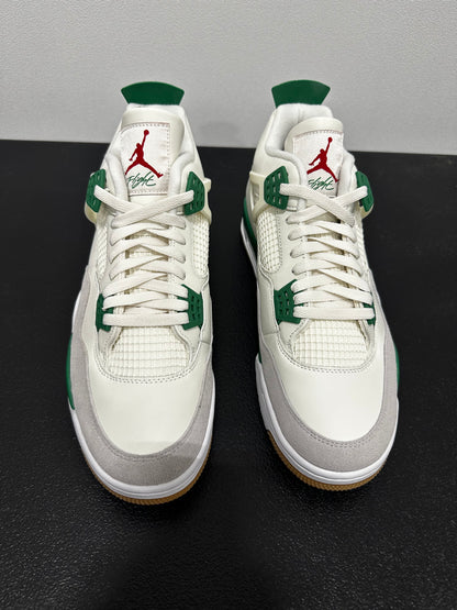 Jordan 4 Retro SB Pine Green