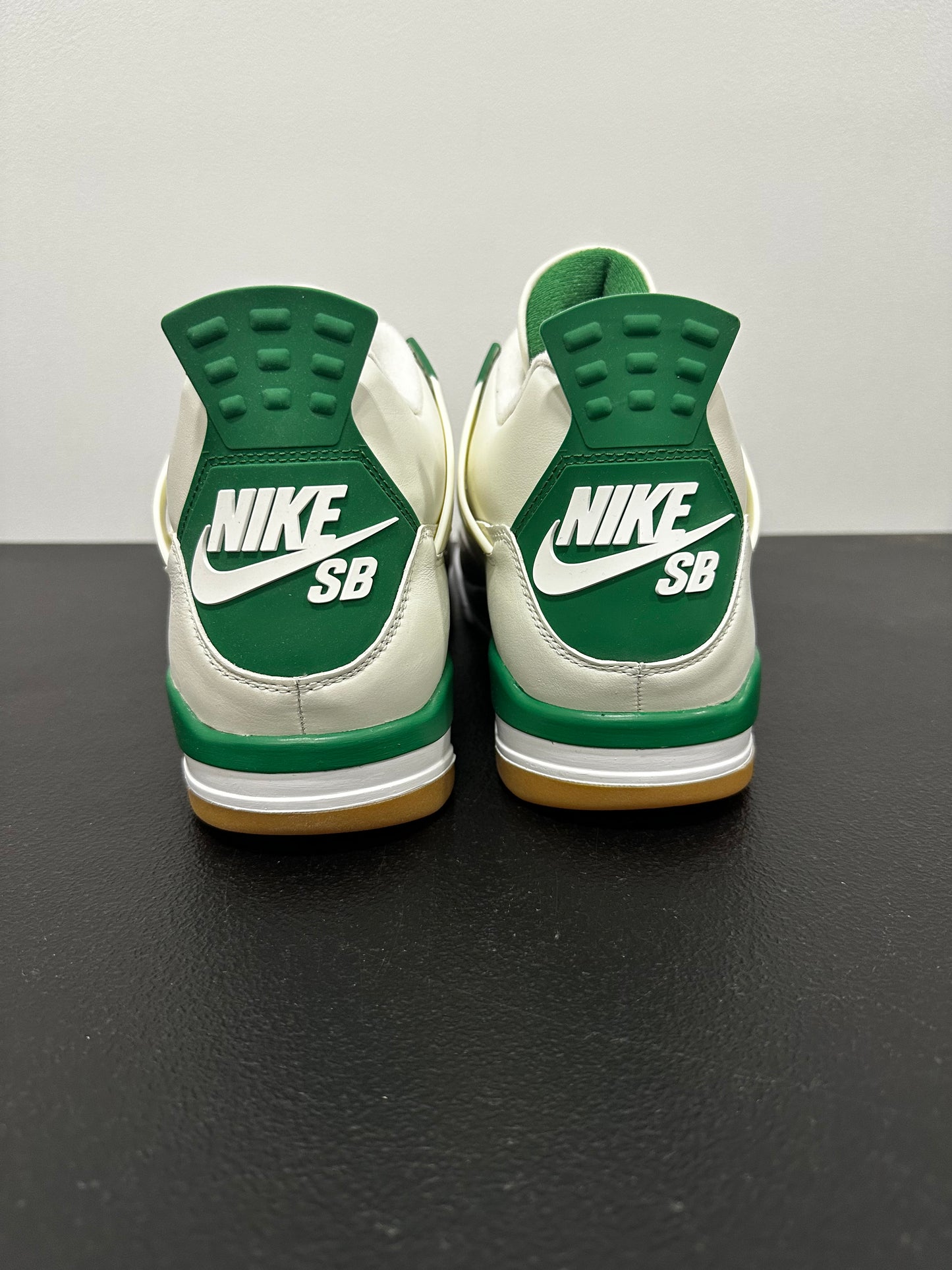 Jordan 4 Retro SB Pine Green