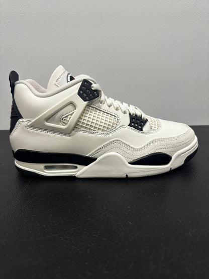 Jordan 4 Retro OG Flight Club