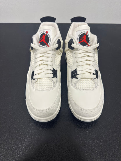 Jordan 4 Retro OG Flight Club