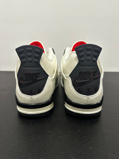 Jordan 4 Retro OG Flight Club