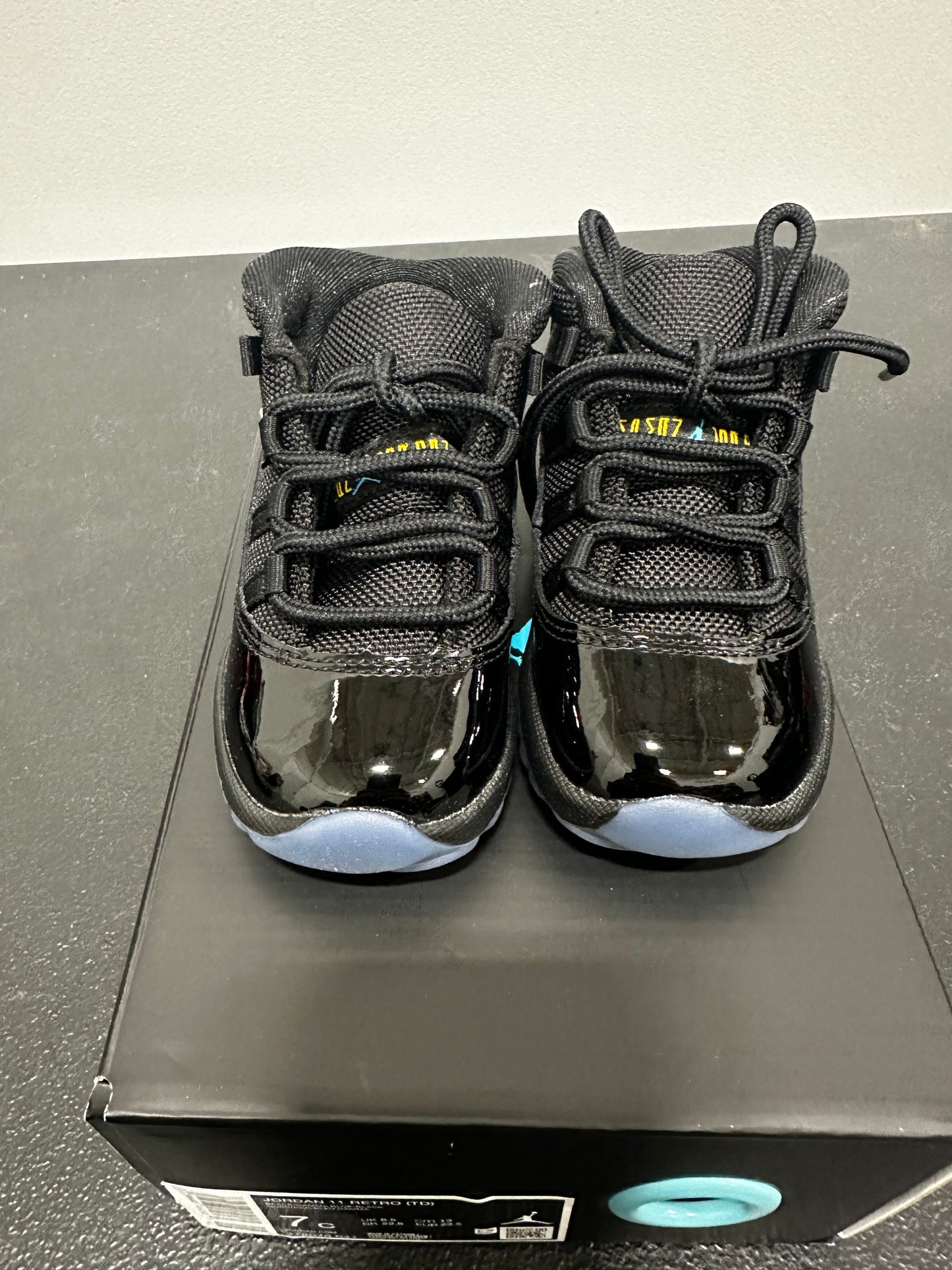 Jordan 11 Retro Gamma Blue (2025) (TD)