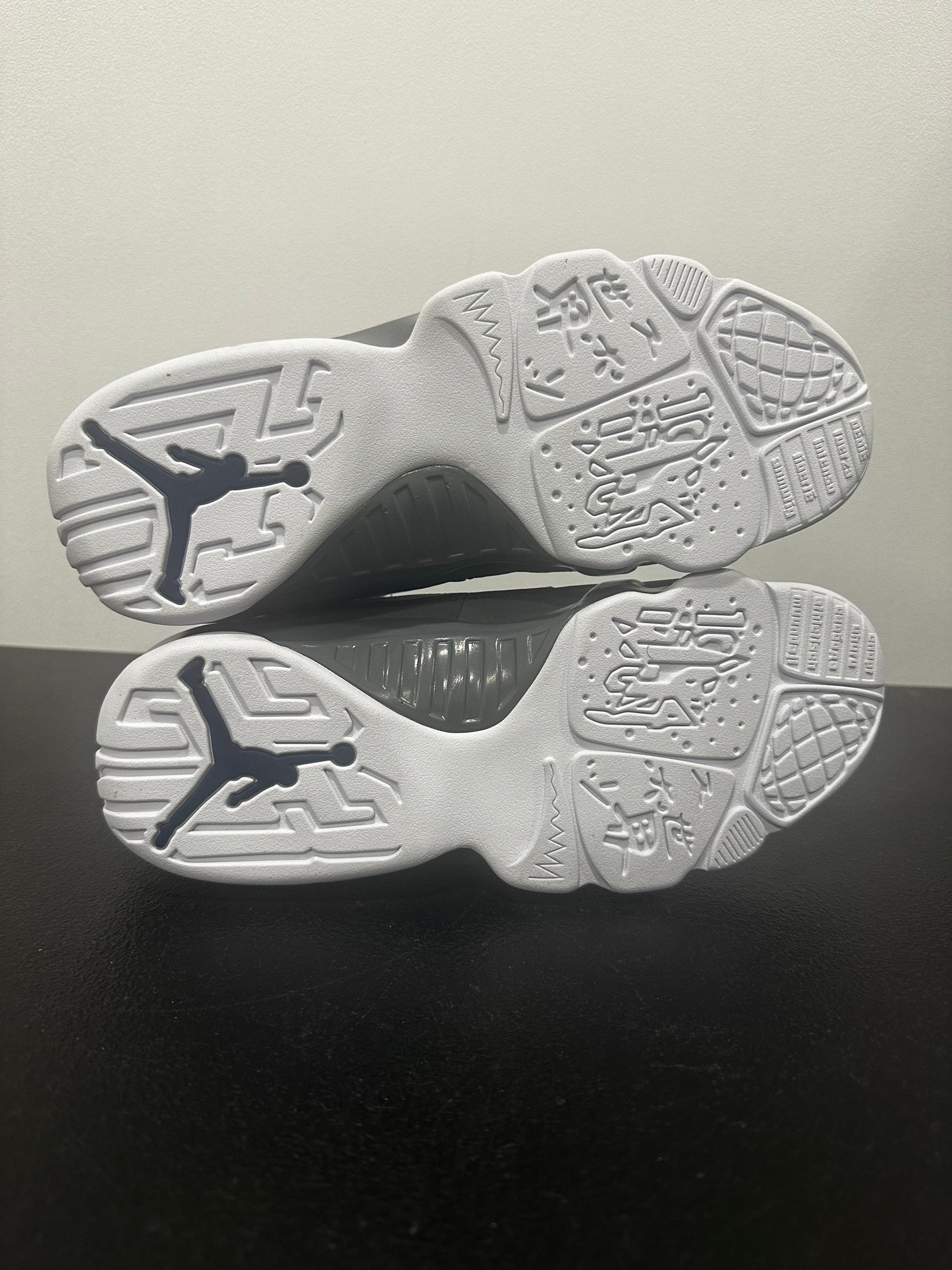 Jordan 9 Retro Flint Grey French Blue (2026)