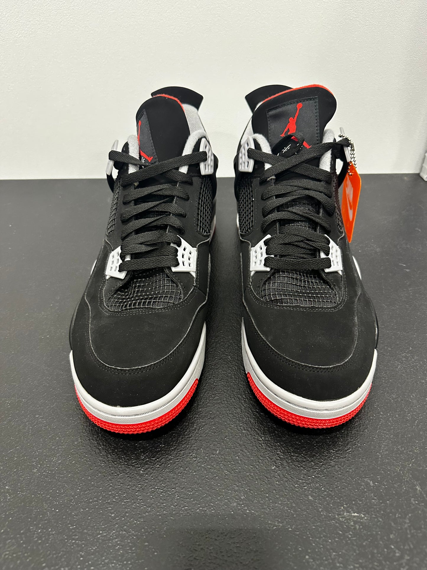 Jordan 4 Retro Bred (2019)