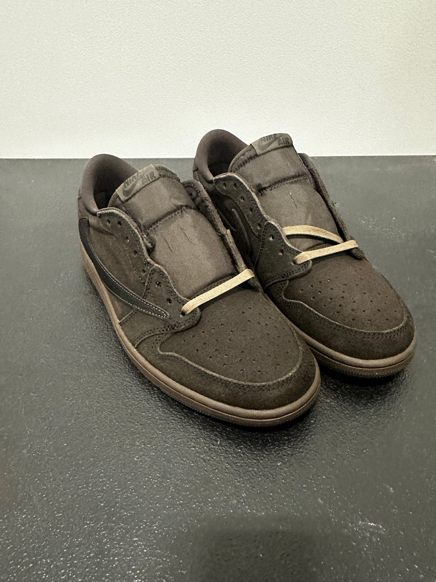 Jordan 1 Retro Low OG SP TS Velvet Brown