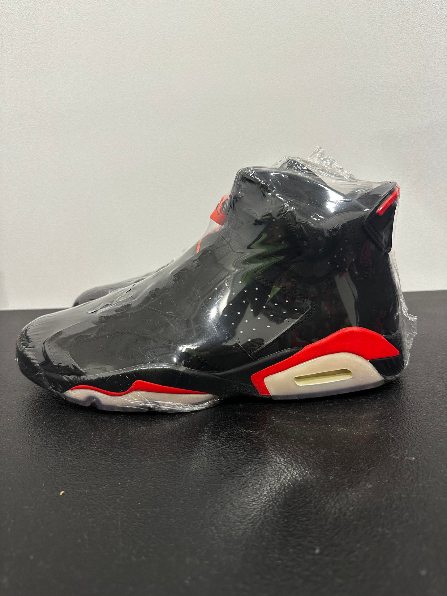 Jordan 6 Retro Black Infrared (2019)