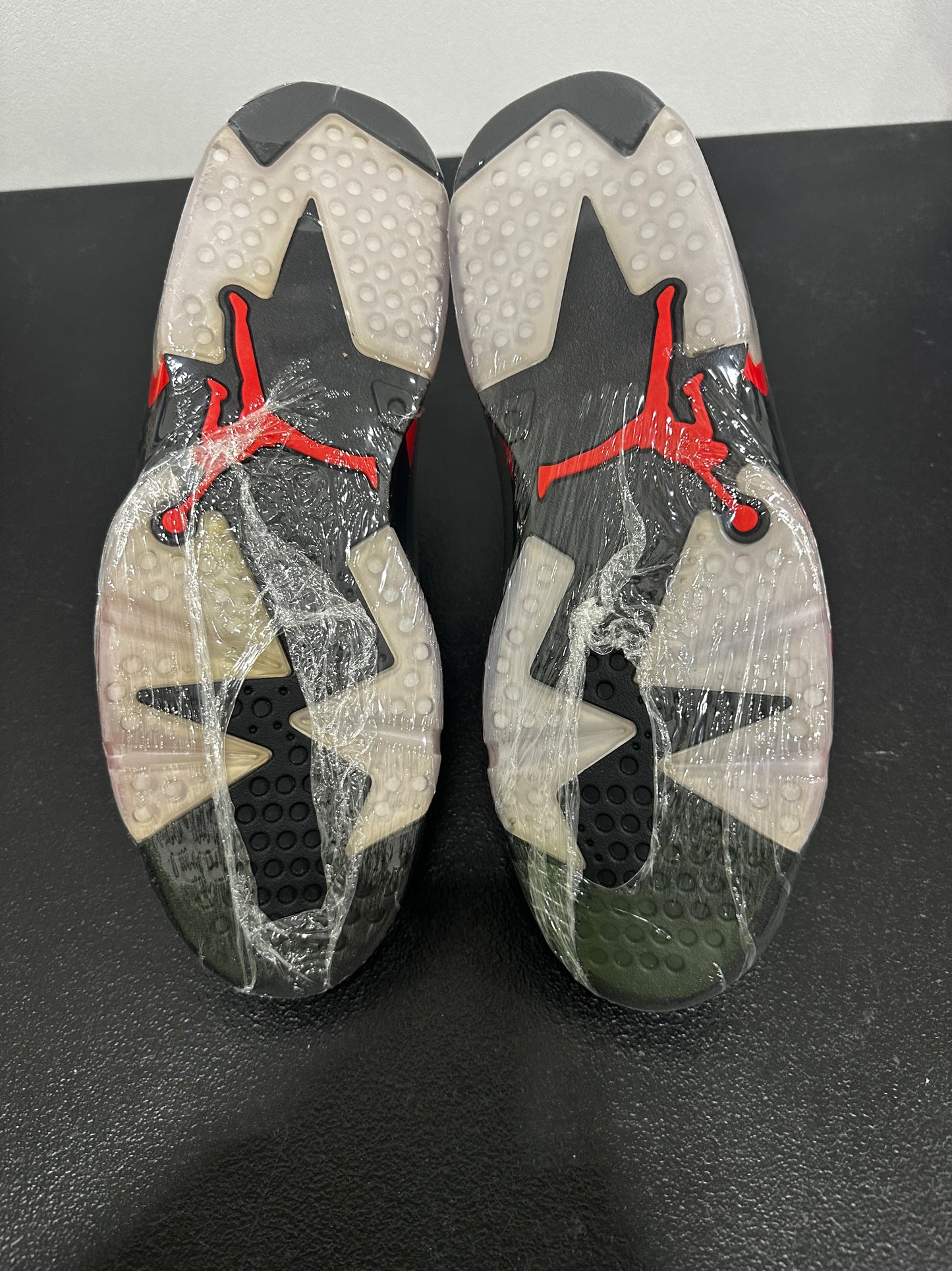 Jordan 6 Retro Black Infrared (2019)