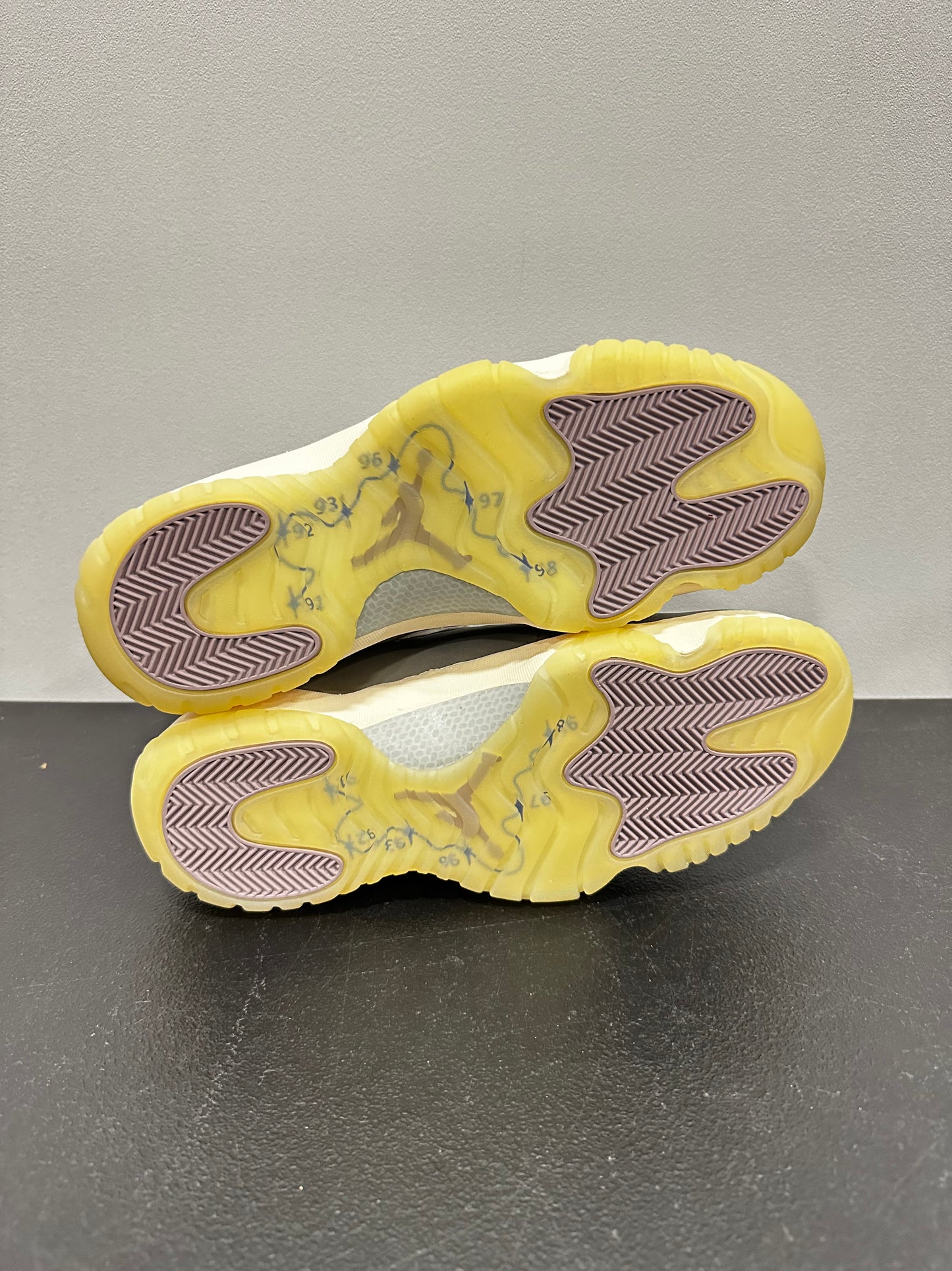 Jordan 11 Retro Tokyo
