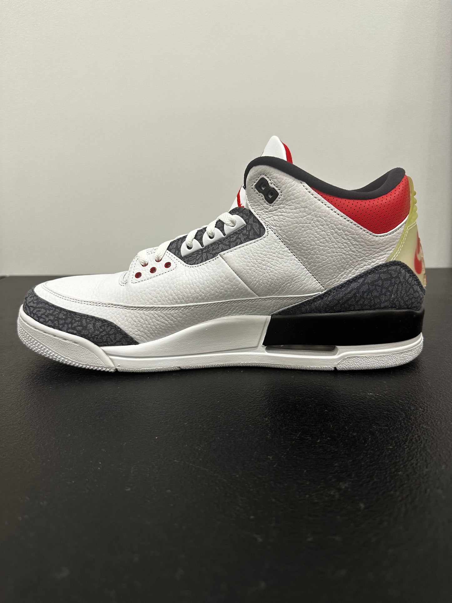 Jordan 3 Retro SE Fire Red Denim (2020)