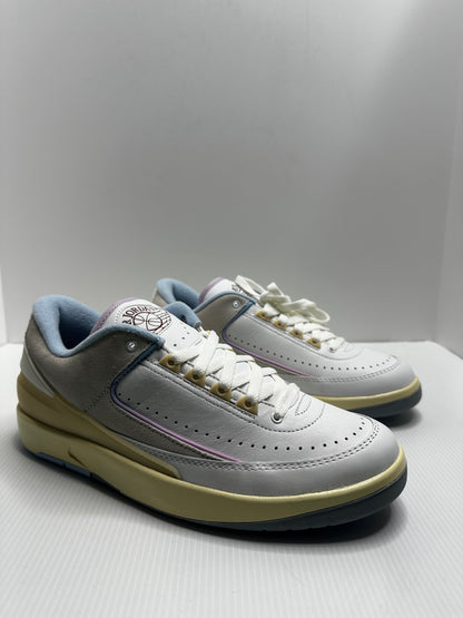 Air Jordan 2 Low (Women's) 'Look, Up in the Air' - Summit White/Varsity Red/Ice Blue