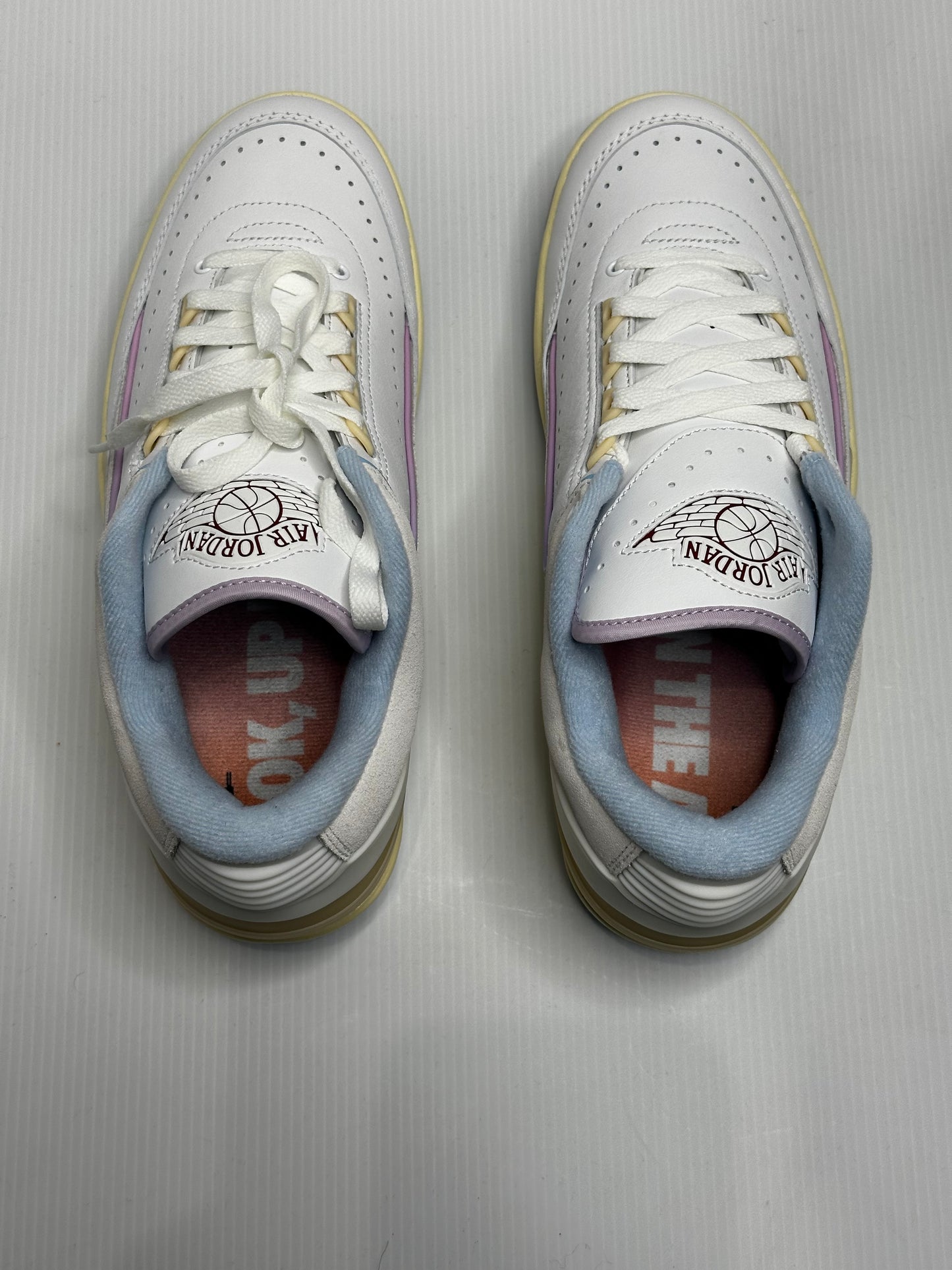 Air Jordan 2 Low (Women's) 'Look, Up in the Air' - Summit White/Varsity Red/Ice Blue