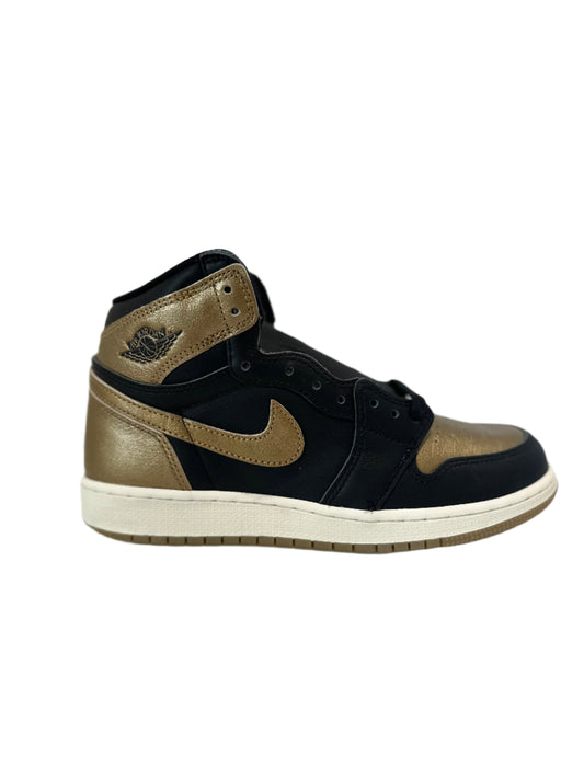 Jordan 1 Retro High OG Black Metallic Gold (GS)