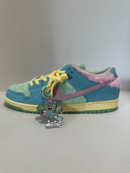 Nike SB Dunk Low Verdy Visty