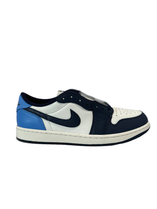 Jordan 1 Low OG Obsidian UNC