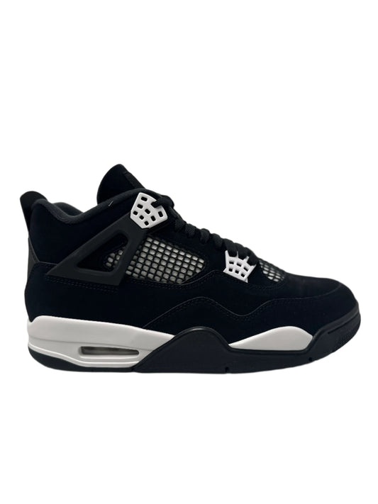 Jordan 4 Retro White Thunder
