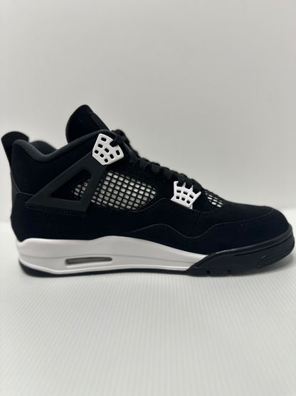 Jordan 4 Retro White Thunder