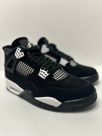 Jordan 4 Retro White Thunder