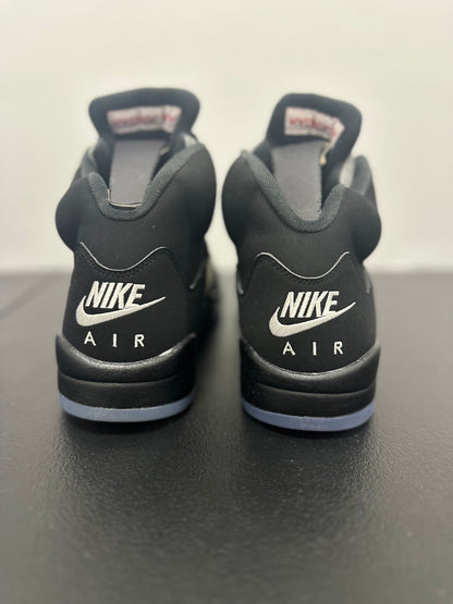 Jordan 5 Retro Black Metallic (2016)